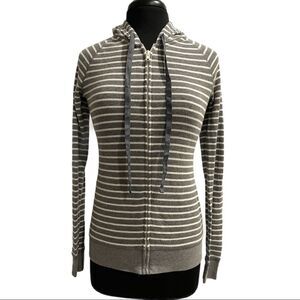 𝅺victoria’s Secret Gray and White Striped Full Zip Hoodie Sz S
